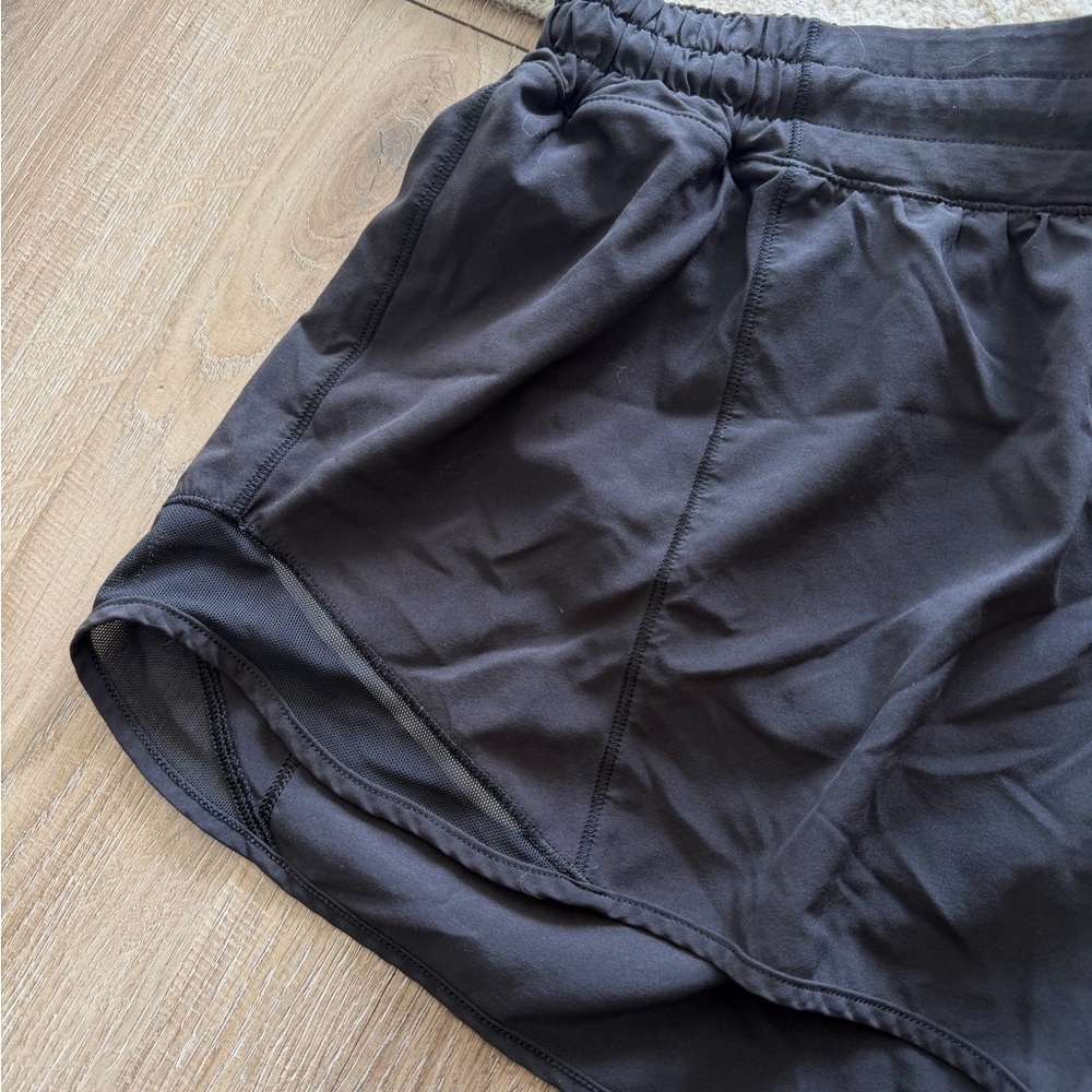 Lululemon Hotty Hot Shorts 4” Black - Picture 2 of 5
